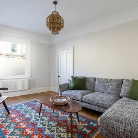 Holiday home 21 Scarcroft Road *